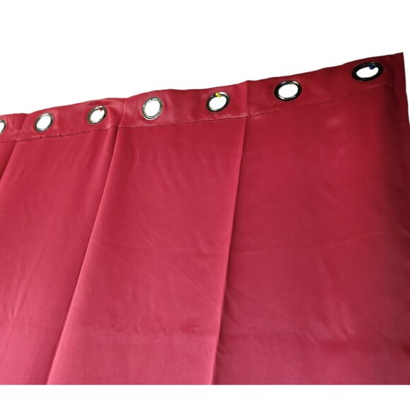 ONE CEILING TO FLOOR RED CURTAIN - Picture 6 of 10